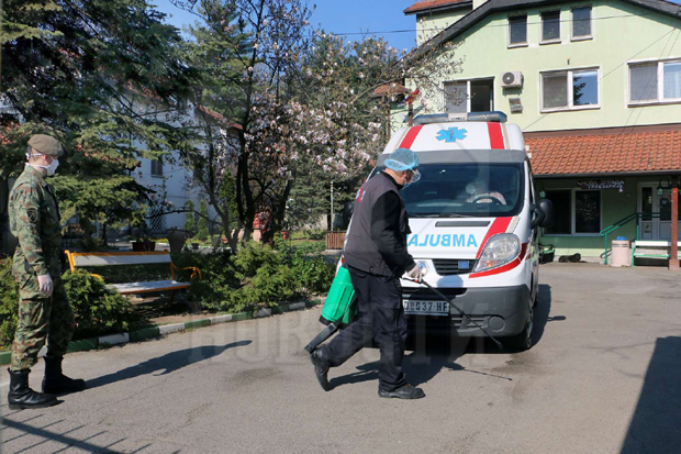 Ново жариште ковида 19 дом за старе у Смедереву? Двоје преминуло, познато стање десеторо штићеника у болници (ФОТО)